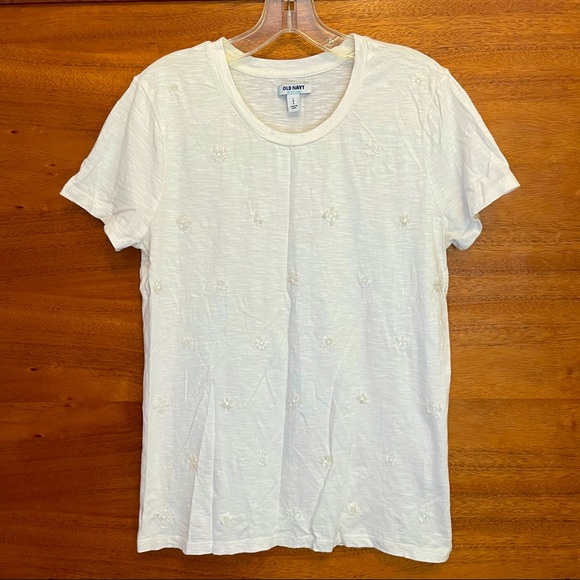 Old Navy Ivory Beaded T-shirt Women’s Size Large - Picture 2 of 6